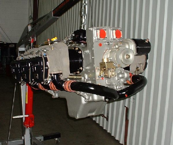 N122X-Engine-New-7.jpg (60979 bytes)